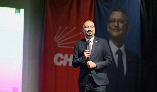 CHP Yunusemre İlçe Başkanı Yalçın Arcak görevden alındı