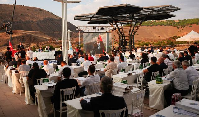 Kula'da görkemli Manisa Büyükşehir Meclisi