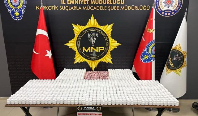 Manisa'da yapılan operasyonlarda 57 bin uyuşturucu hap ele geçirildi