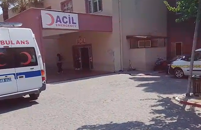 Kırkağaç Komando Eğitim Merkezinde Şok Olay: İki Uzman Çavuş Silahla Yaralandı
