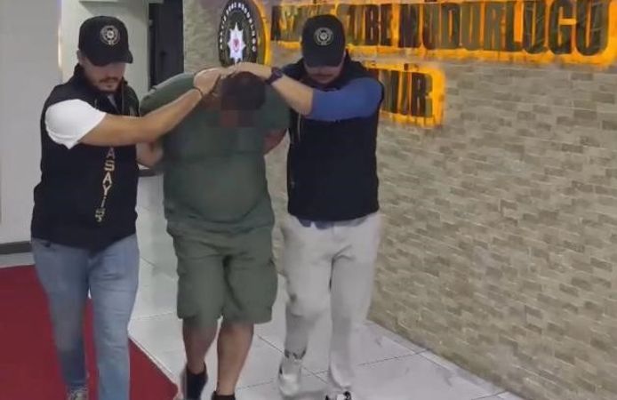 İzmir’de yaşlı çift evlerinde ölü bulundu: Katil, kadının oğlu çıktı