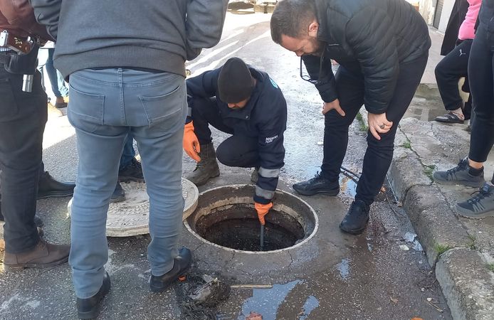 Yunusemre’de tüyler ürperten ihbar: Kanalizasyonda bebek cesedi bulundu iddiası