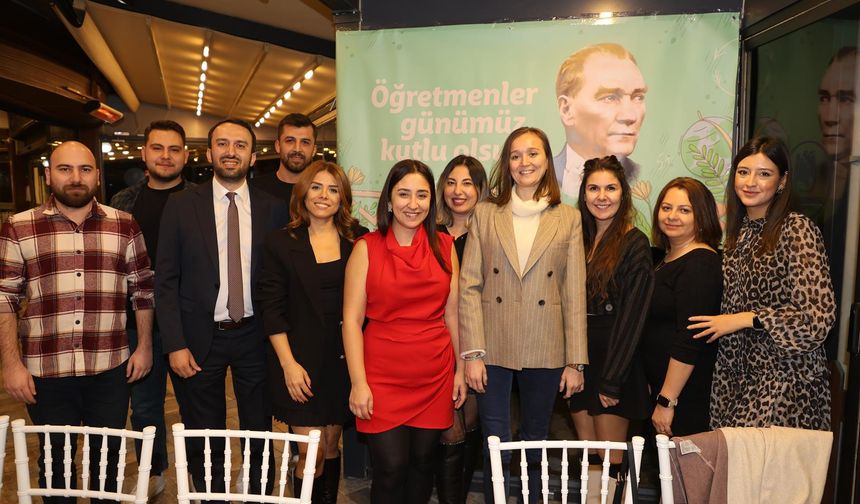 Şehzadeler Belediyesi'nden öğretmenlerine unutulmaz bir gece