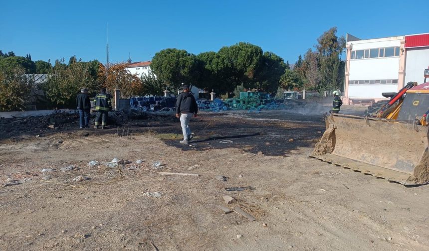 Manisa'da zeytin işletme fabrikasında çıkan yangında 1 kişi öldü