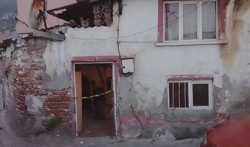 Manisa'da yalnız yaşayan adam evinde ölü bulundu