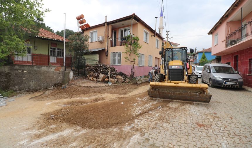Turgutlu’nun yolları yenileniyor