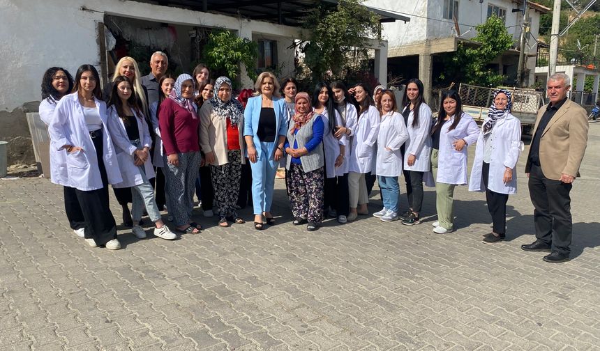 Alaşehir'de kadınlar güzelleşti, köy kahvesi güzellik salonuna döndü