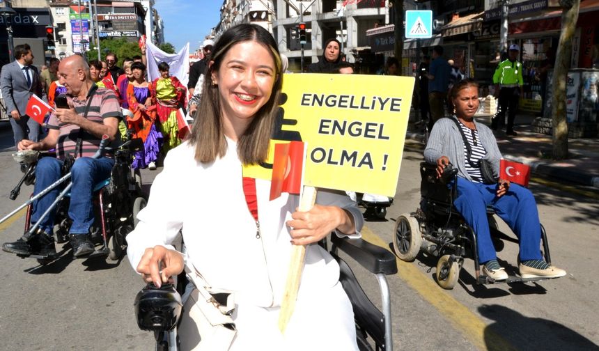 Engelsiz Manisa için hep birlikte yürüdüler