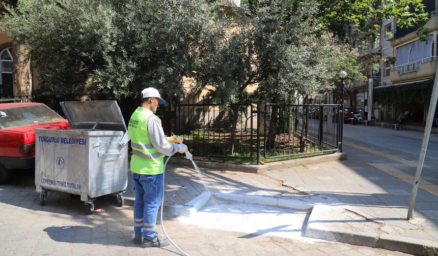 Turgutlu'da bayram öncesi temizlik çalışması