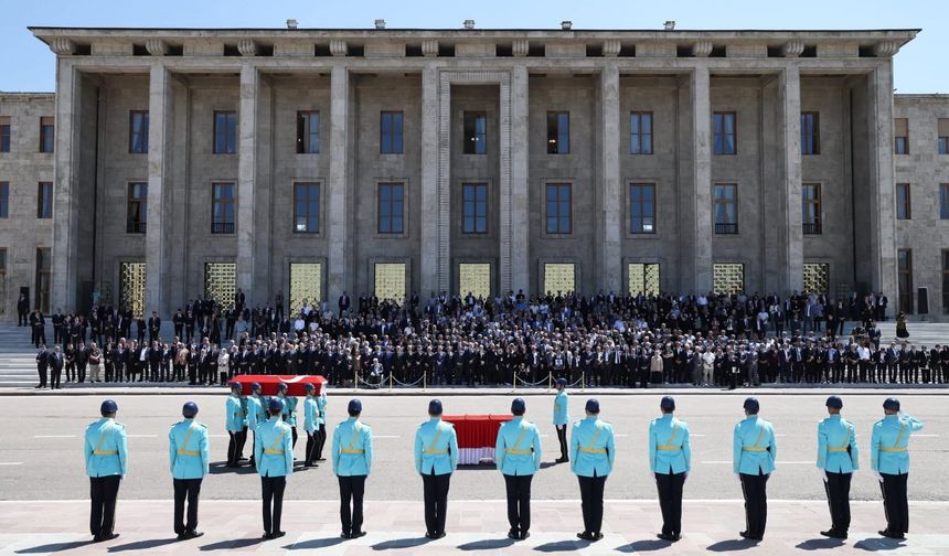 Manisalı siyasetçi İsmail Bilen için tören düzenlendi