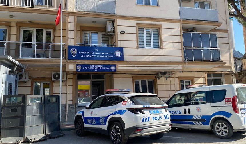 Saruhanlı'da uyuşturucu tacirlerine operasyon
