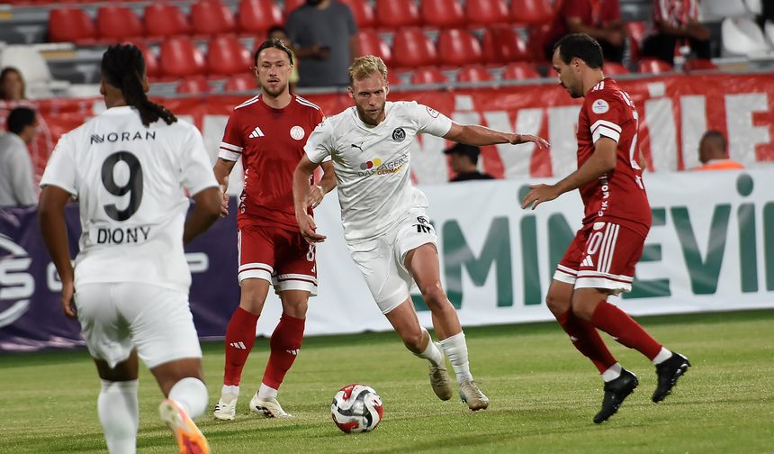 Manisa FK lige mağlubiyetle başladı