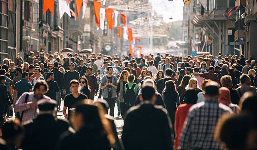 Türkiye'nin nüfusu arttı