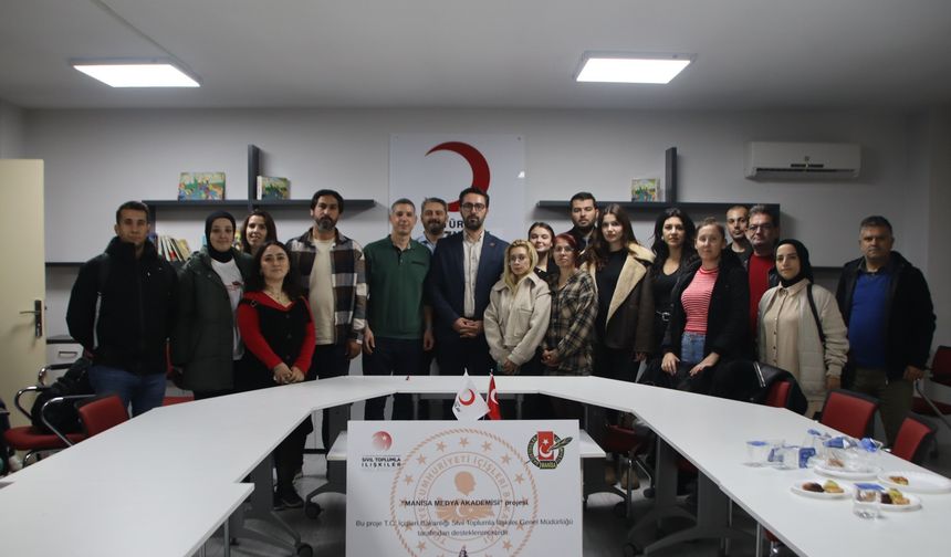 Manisa Medya Akademisinde ilk ders
