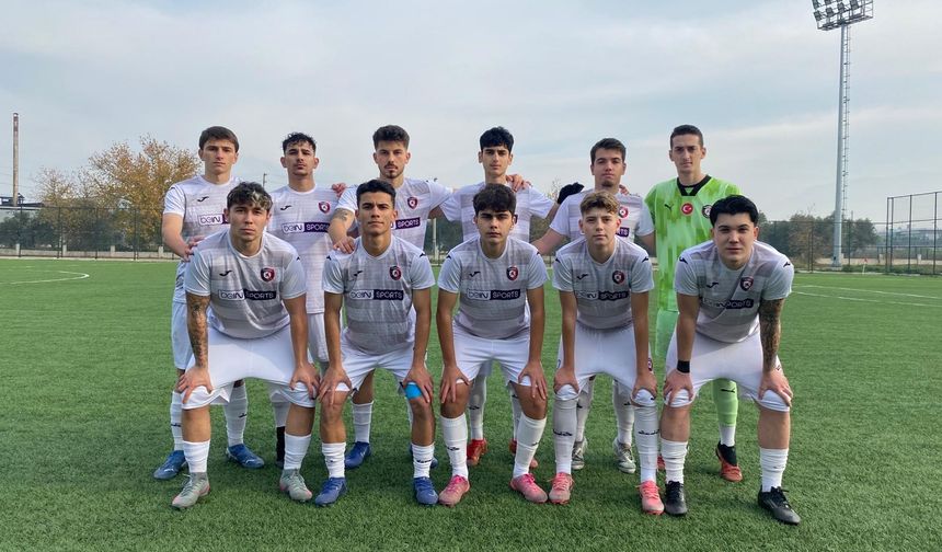 Karaköyspor namağlup liderliğini sürdürüyor