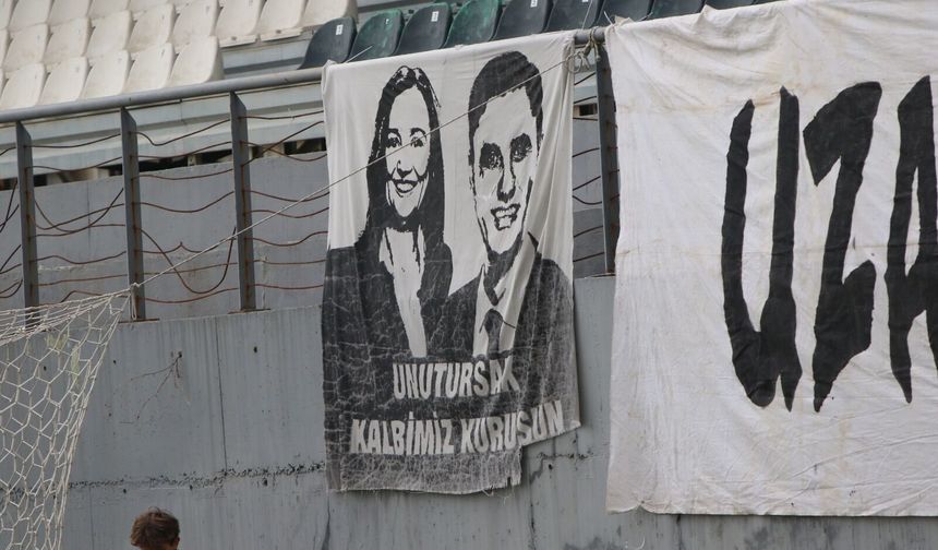 Manisaspor, Başkan Zeyrek ve Durbay'ı unutmadı