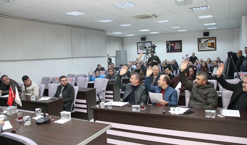 Kula Belediye Meclisi'nde ret oyları damga vurdu