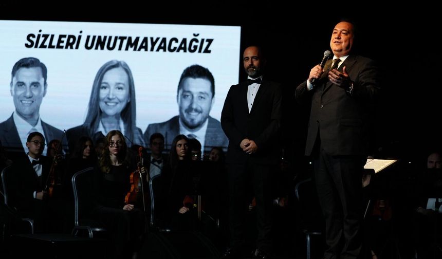 Manisa’da Gençlik Senfoni Orkestrası ilk konserinde büyüledi