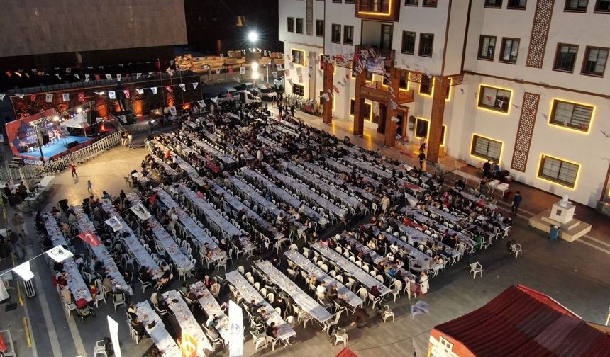 Yunusemre'de iftar programları belli oldu