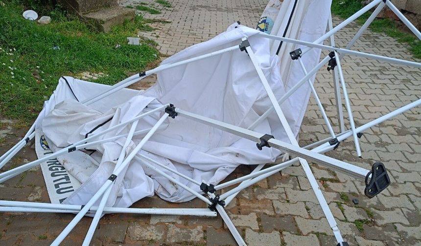 Turgutlu'da taziye çadırları zarar gördü