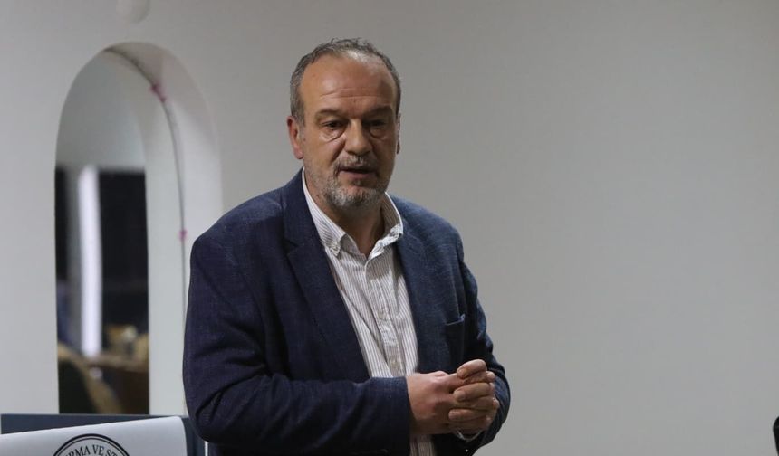 İYİ Partili Ümit Akdağ partisinden istifa etti