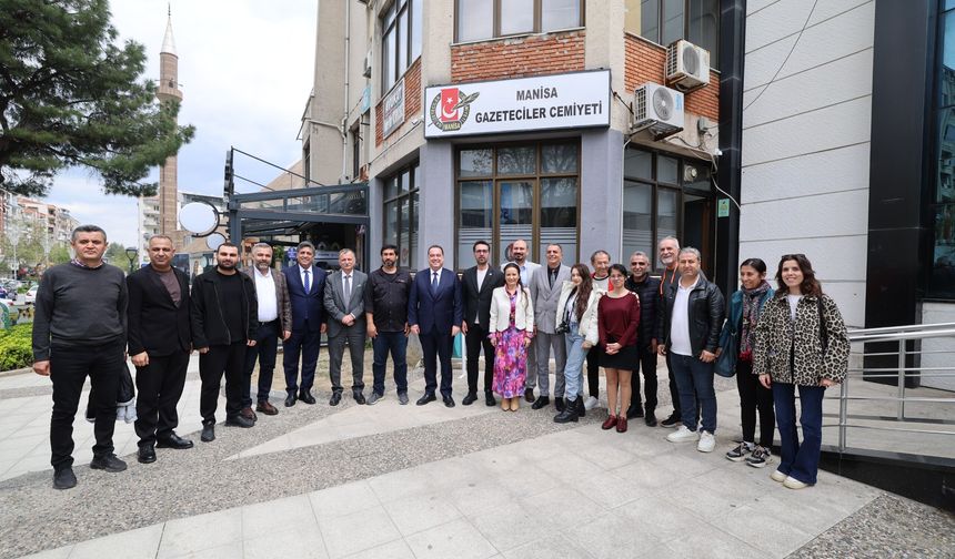 Başkanlardan, Manisa Gazeteciler Cemiyeti’ne ziyaret