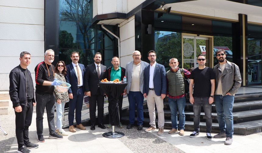 Manisa Gazeteciler Cemiyeti’nin 69. yılı anısına lokma hayrı