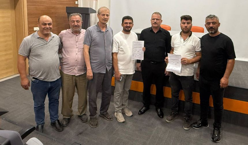 Başkan Dönmez'in toplantı salonunu açtırmaması iddiası Kula'yı karıştırdı