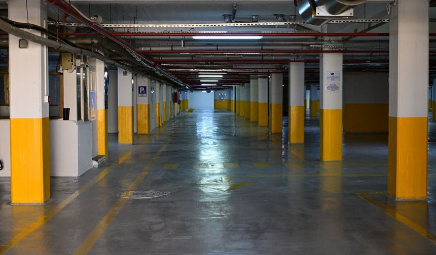 Manisa’daki yeraltı otoparkı yenilendi