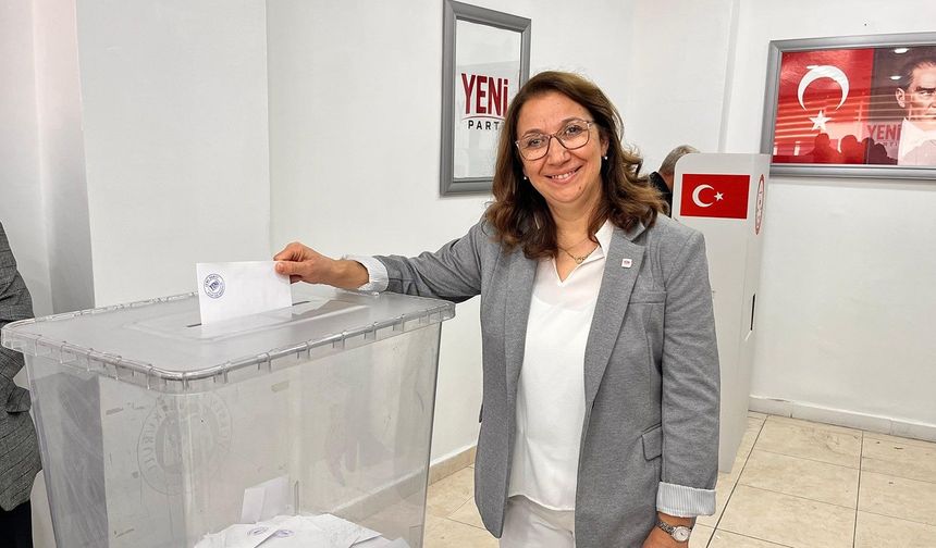 YENİ Parti Kula'da ön seçimi Esen Çınar kazandı