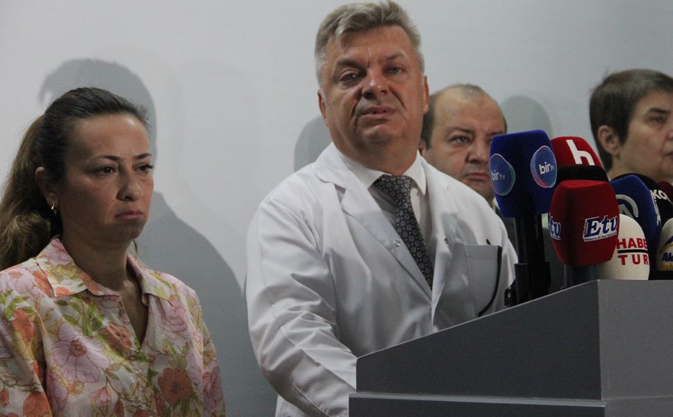 Ferdi Zeyrek'in sağlık durumu ciddiyetini koruyor