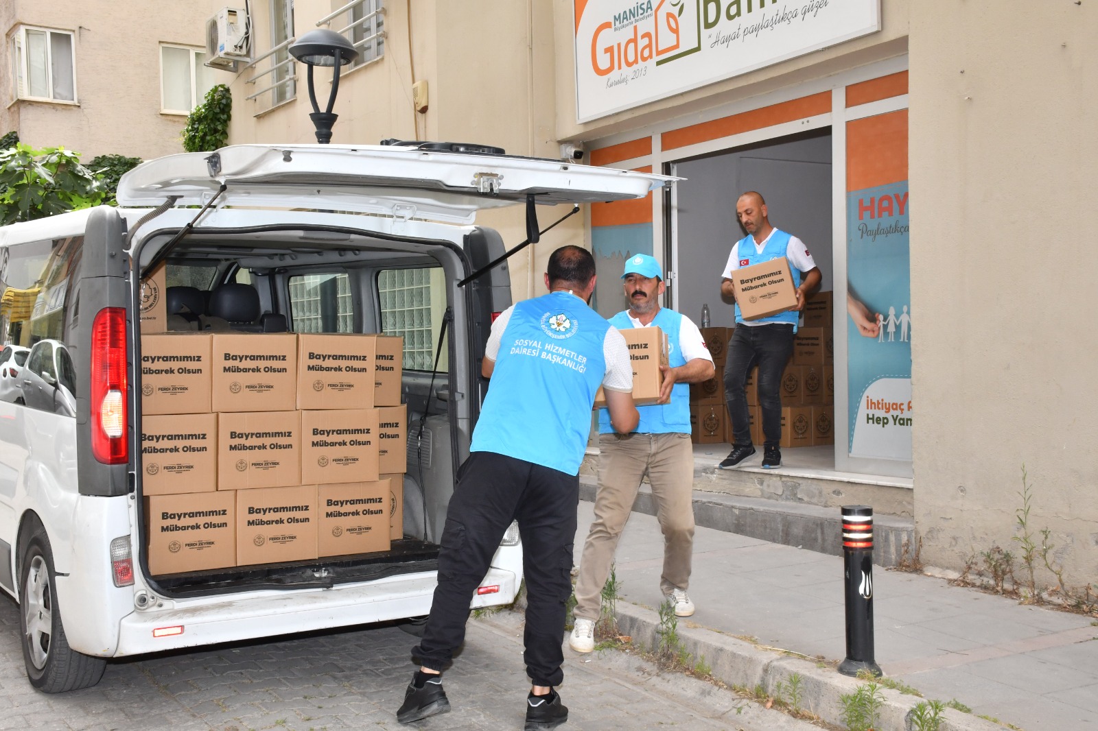 Büyükşehir İhtiyaç Sahiplerinin Yanında (4)