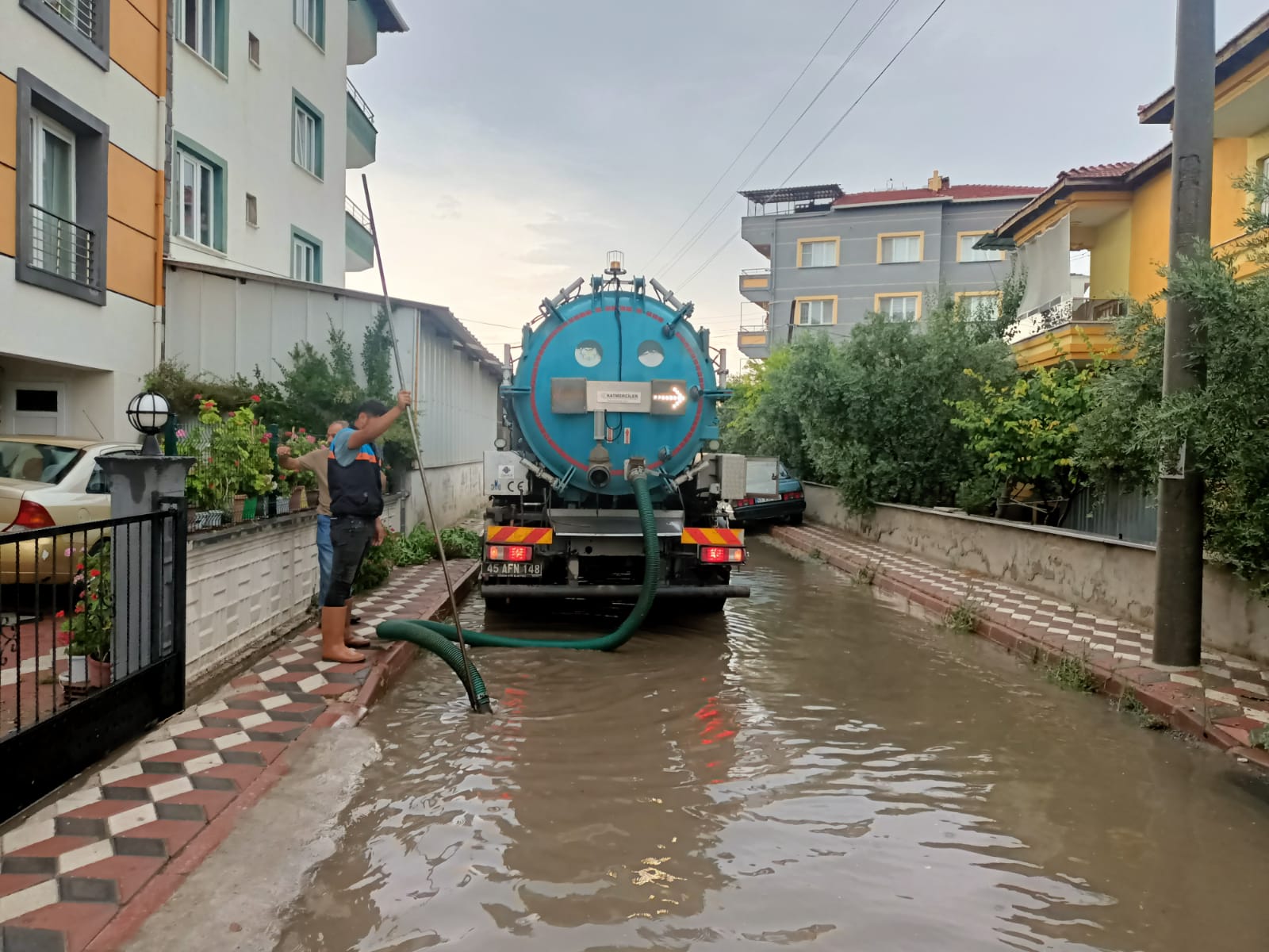 Maski̇'den Şiddetli Yağışa Hızlı Müdahale (15)