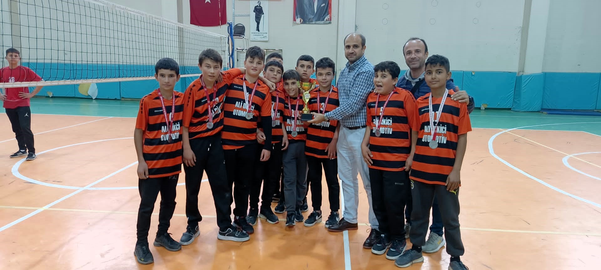 Voleybol Yıldız Erkekler (3)