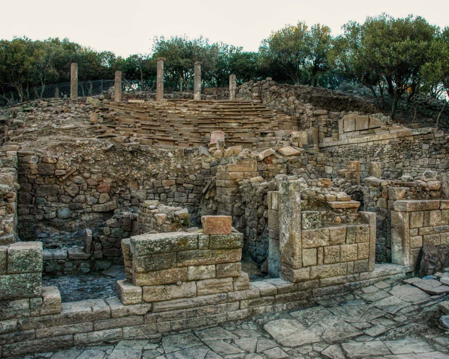 Bouleuterion (Meclis Binası)