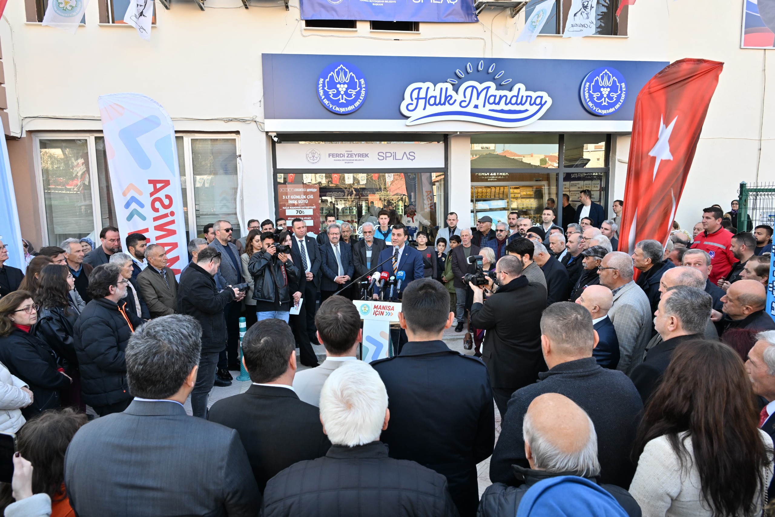 Halk Mandıra’nın İkinci Şubesi Muradiye’de Hizmete Açıldı (12)