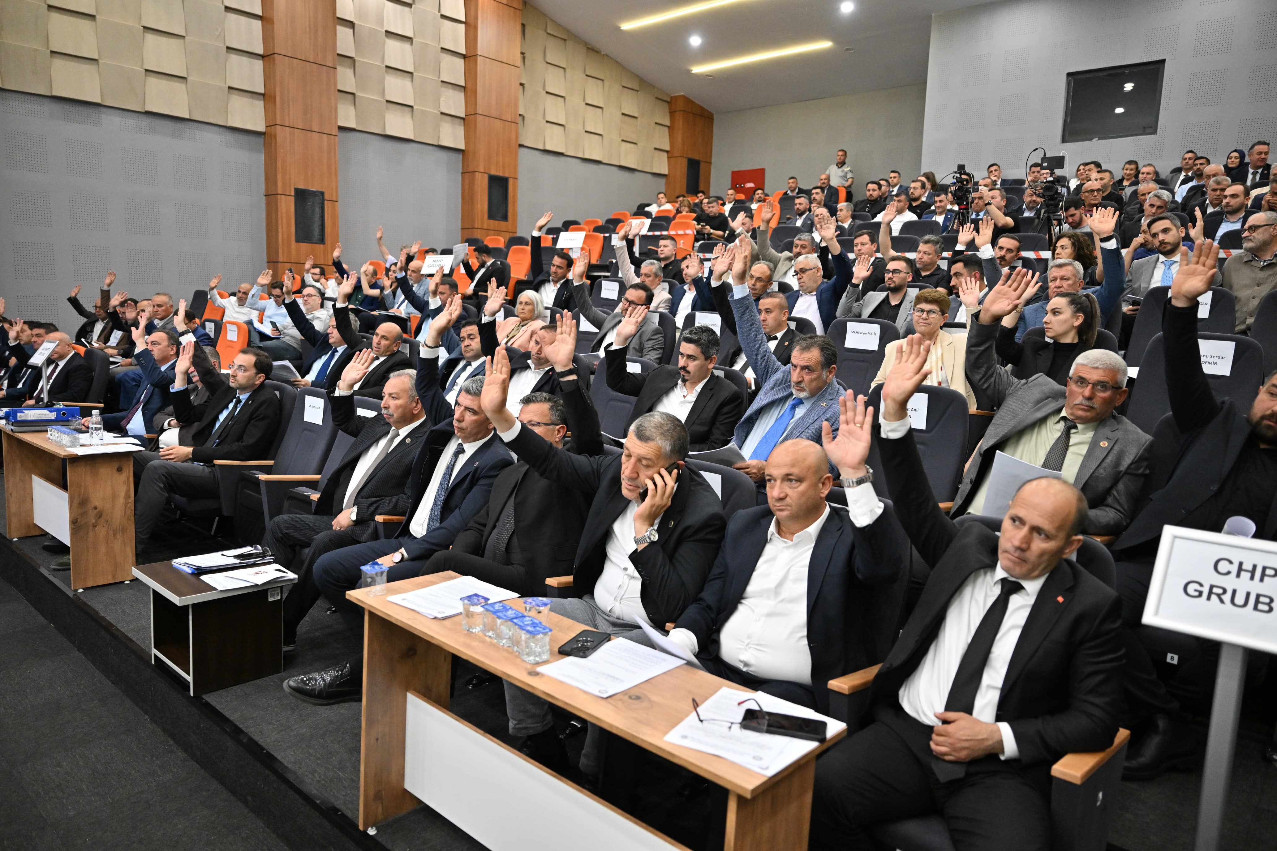 Büyükşehir Meclisi Maden Faciasının Yıl Dönümünde Soma’da Yapıldı (3)