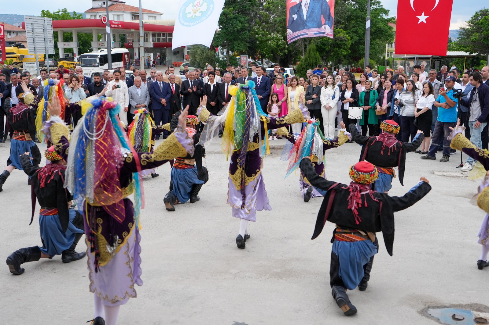 Manisa’da 46. Halk Ekmek Ve 6. Halk Mandıra Köprübaşı’nda Açıldı (4)