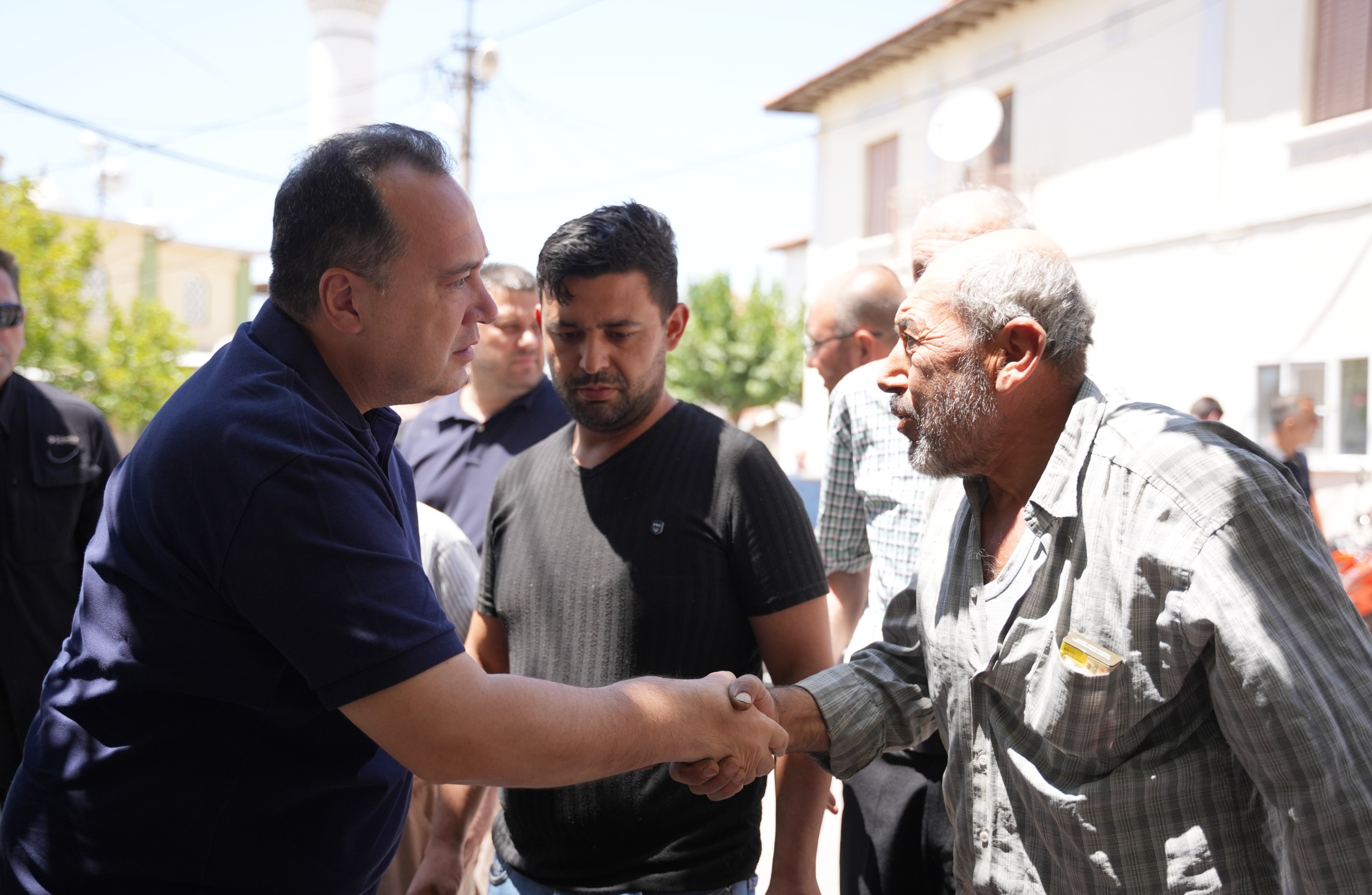 Başkan Dutlulu, Akhisar’daki Yangın Bölgesinde İncelemelerde Bulundu (13)