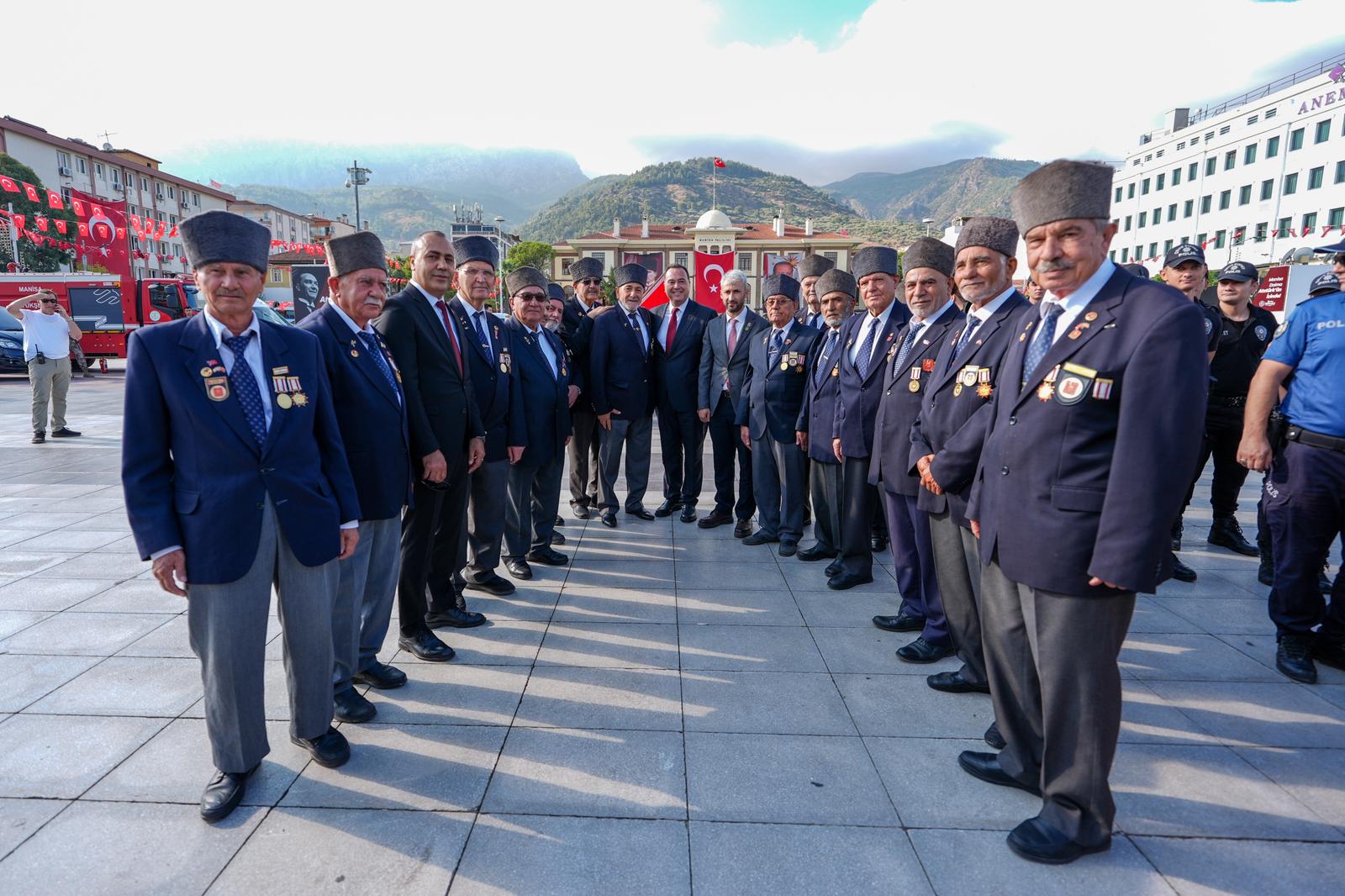 Manisa’nın Düşman İşgalinden Kurtuluşun 103’Üncü Yılı Gururla Kutlandı (15)