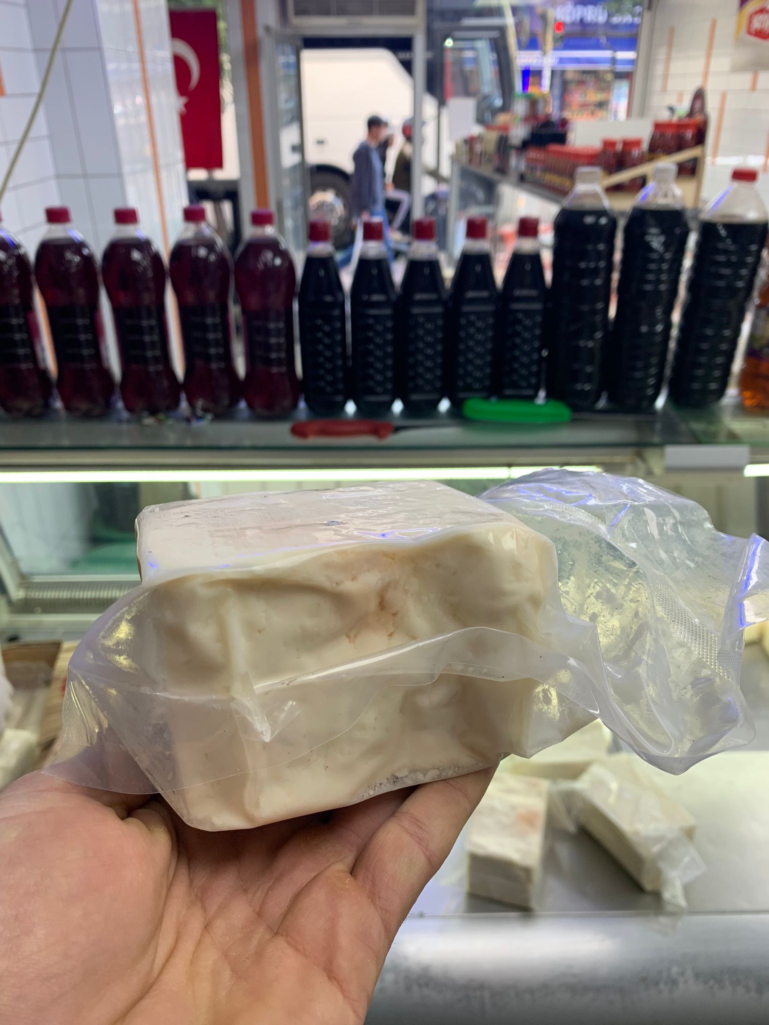 Sağlıksız Ürüne Geçit Yok 49 Kilo Peynir İmha Edildi (4)