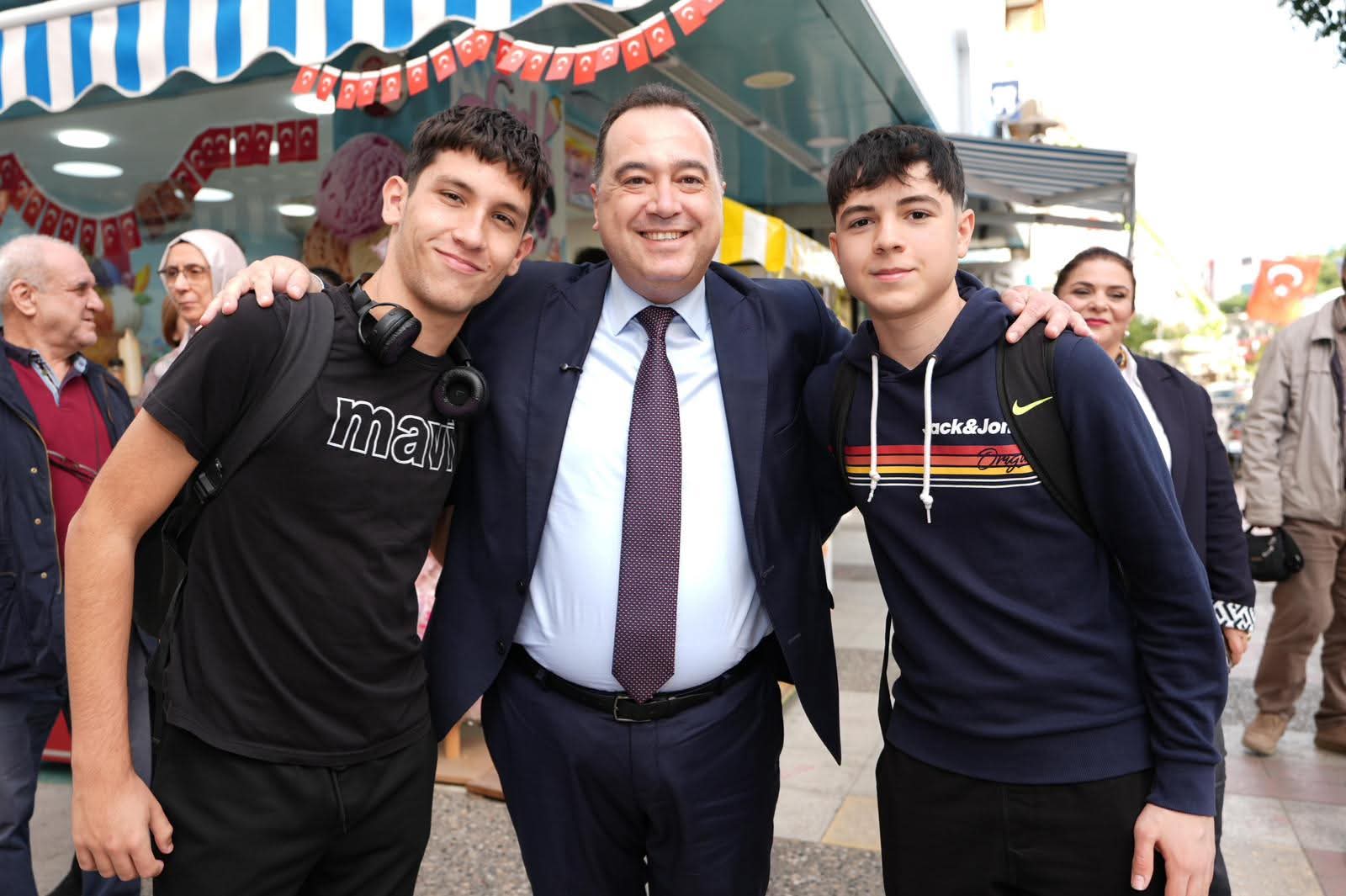 F B I M G 1761927157637