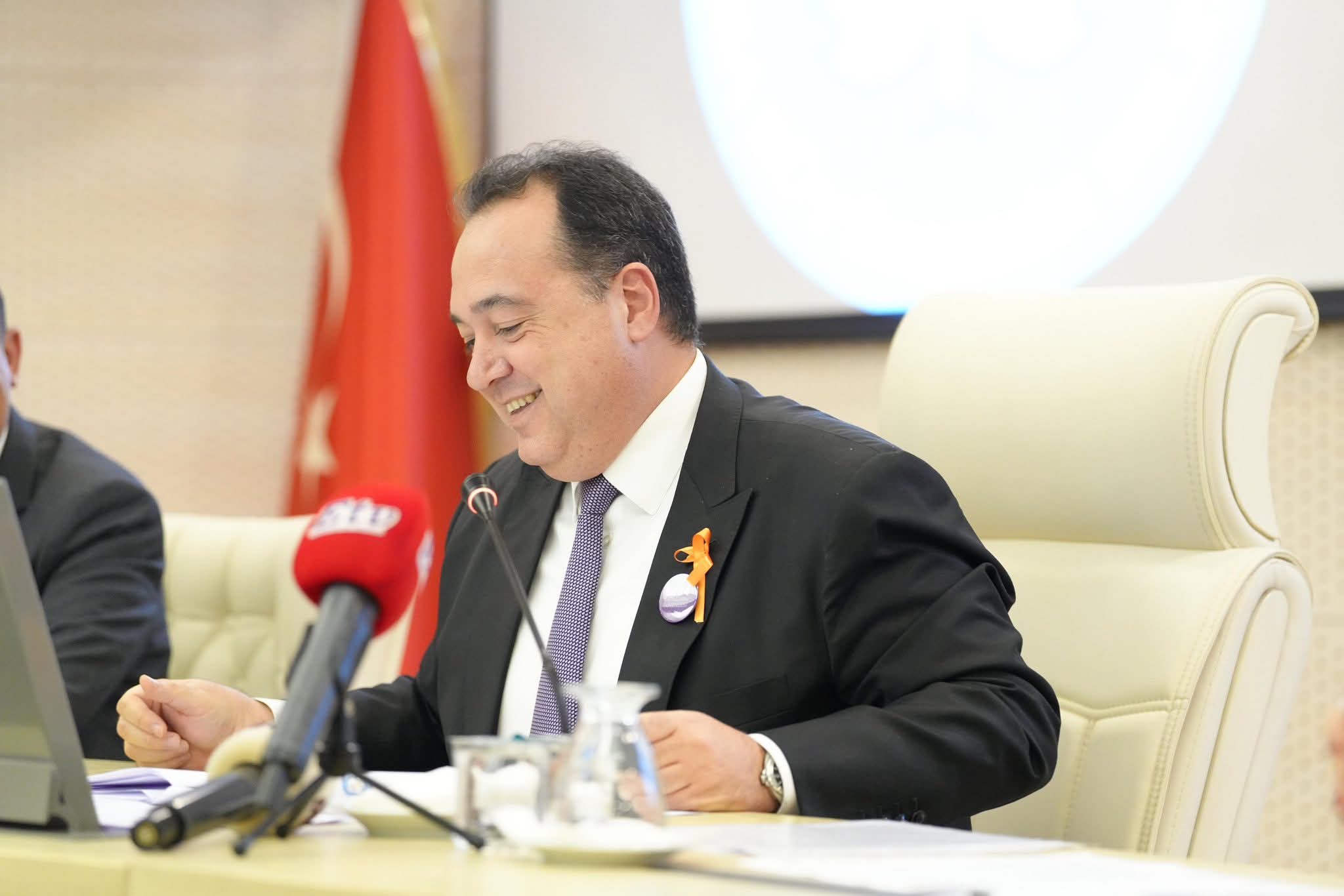 F B I M G 1764094963798