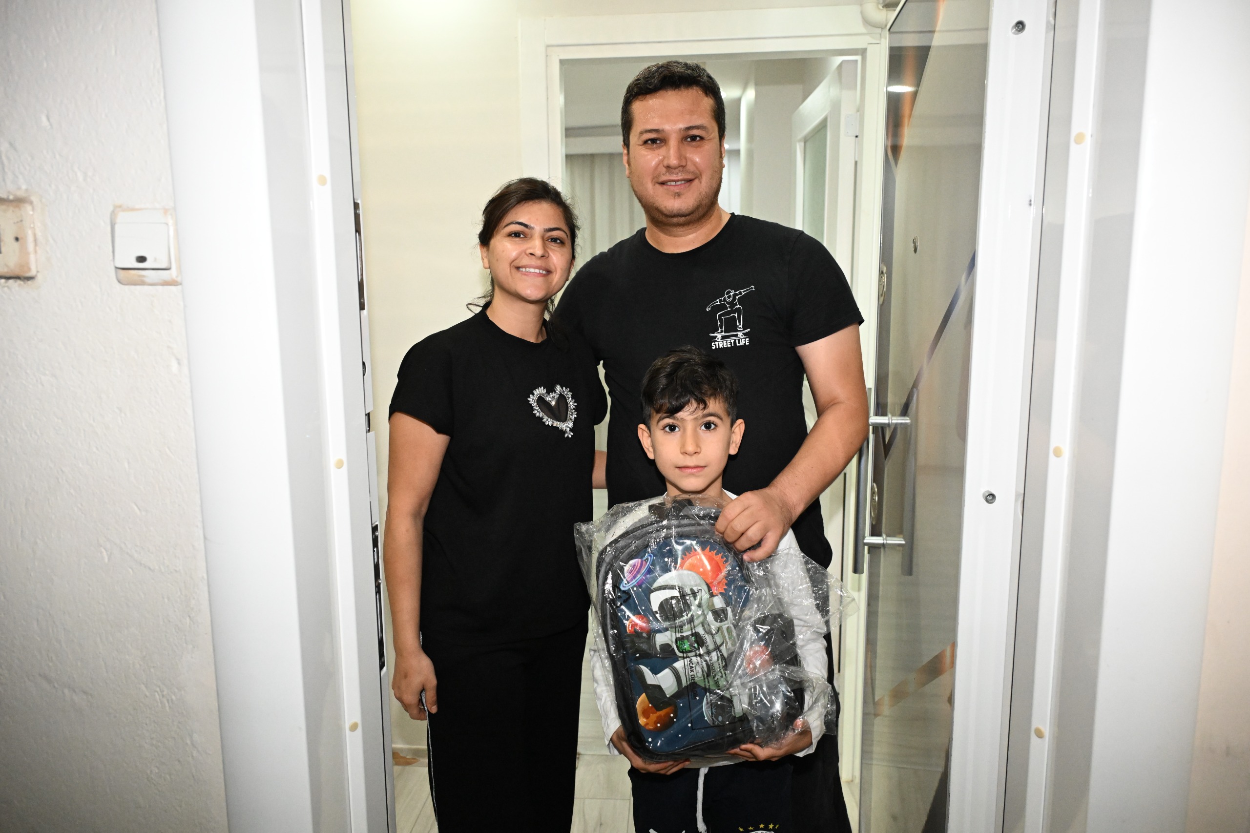 Manisa Büyükşehir’den 15 Bin Öğrenciye Çanta Ve Kırtasiye Desteği (3)