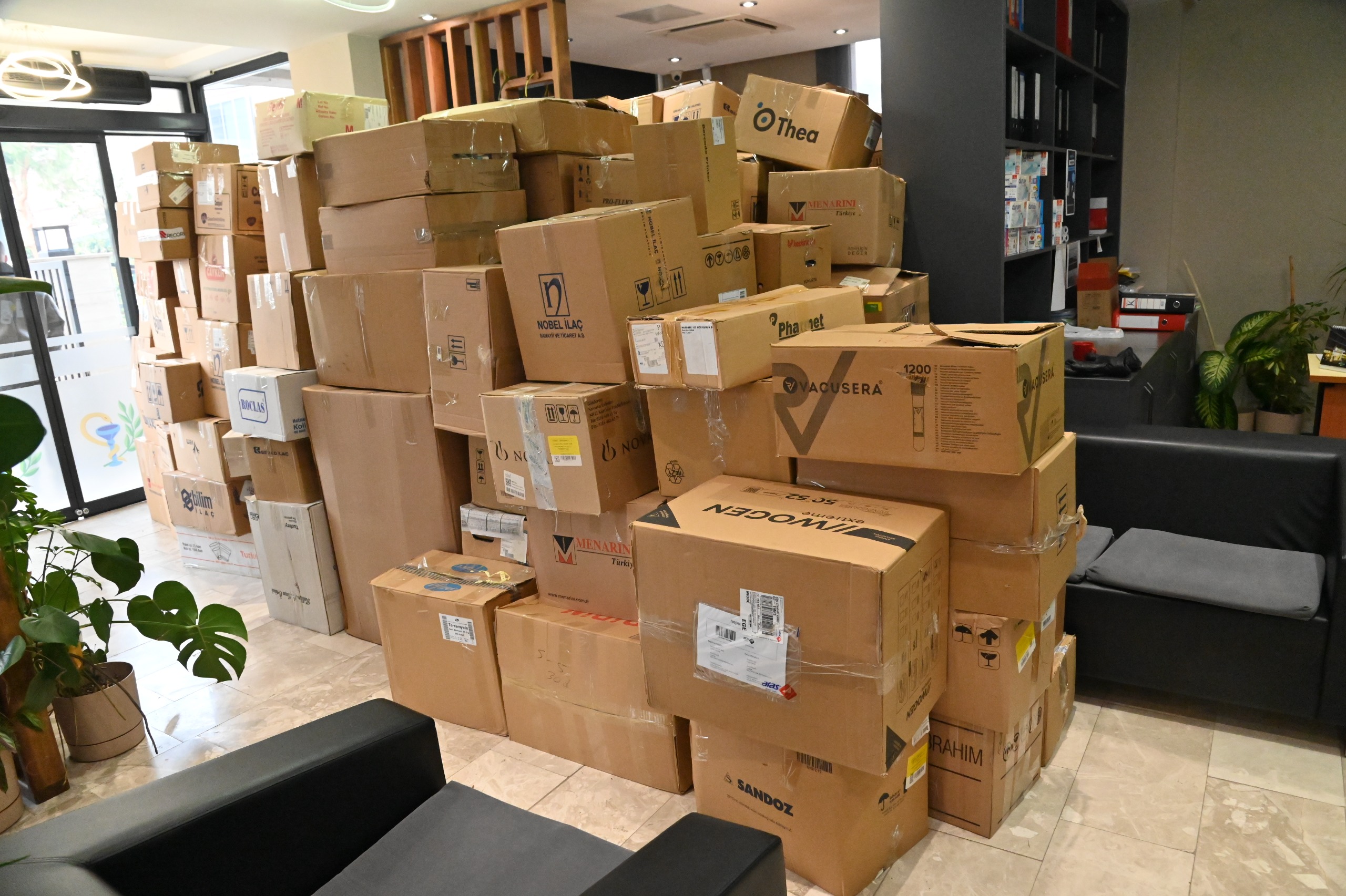 Manisa’da 15 Ton Atık İlaç Doğaya Karışmadan İmha Edildi (2)