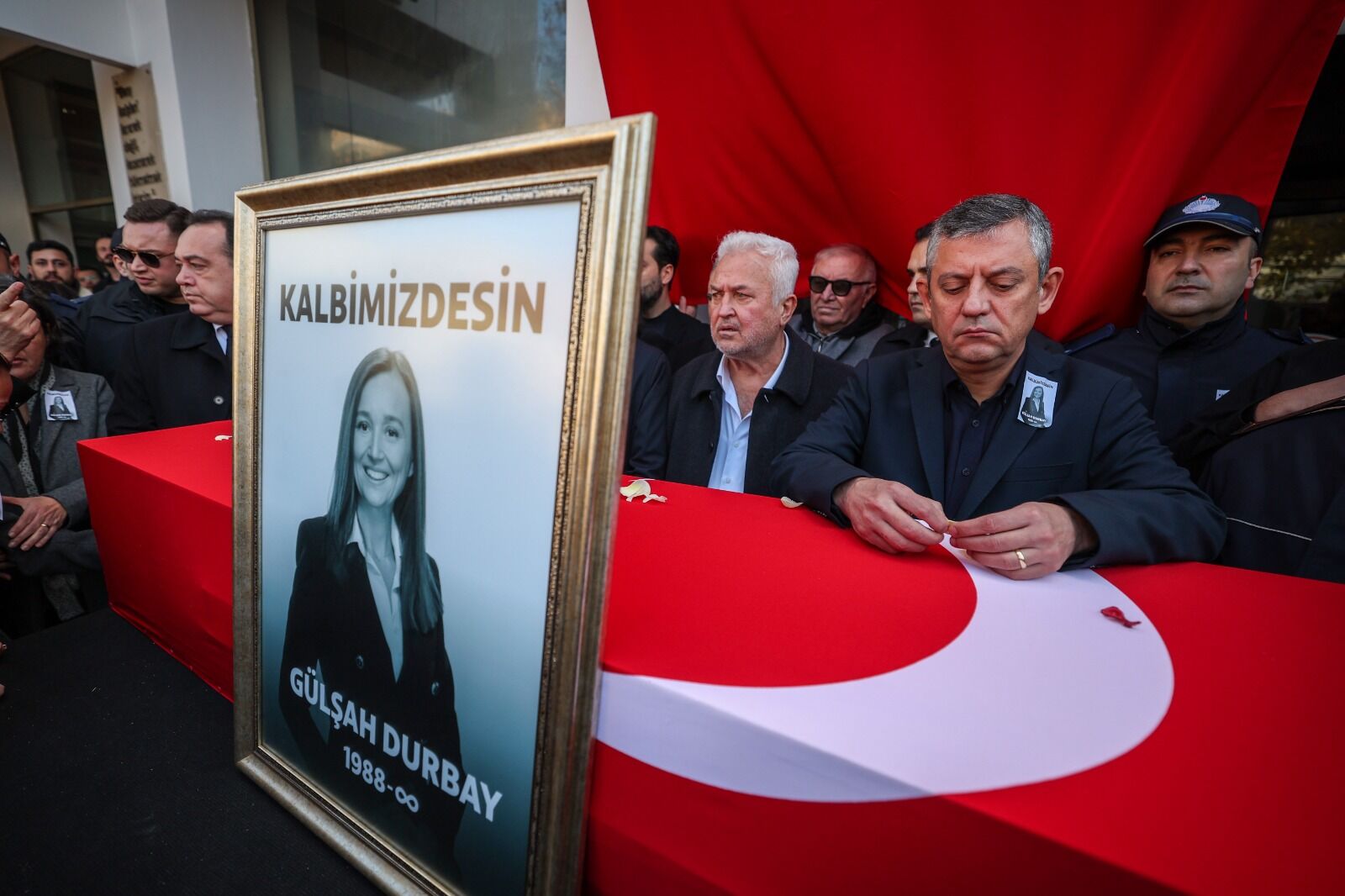 Whatsapp Image 2025 12 15 At 16.33.51 (1)