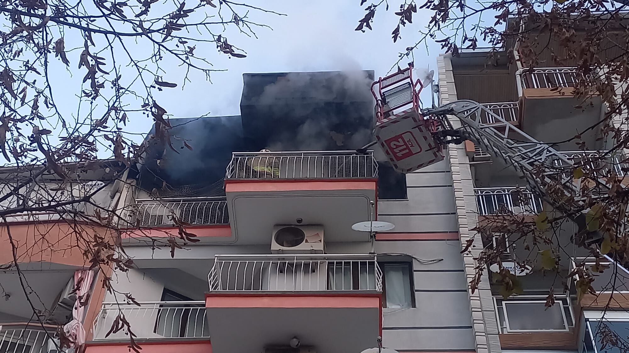 Whatsapp Image 2025 12 18 At 10.07.21