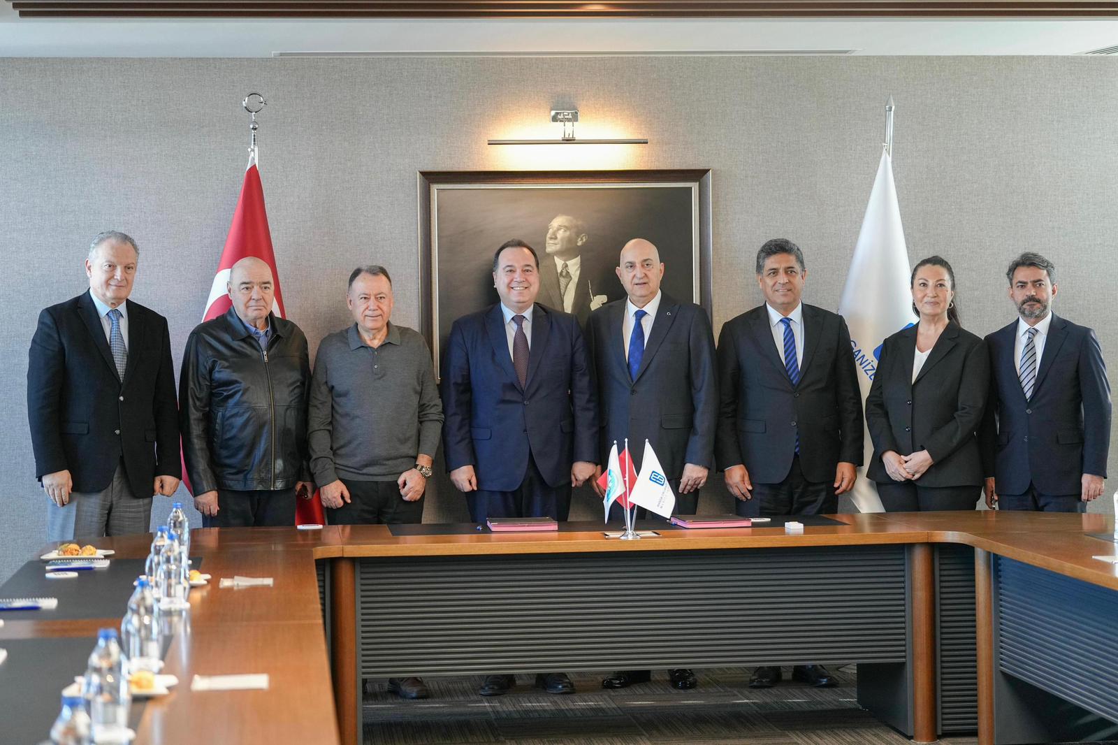 Whatsapp Image 2025 12 26 At 18.00.12