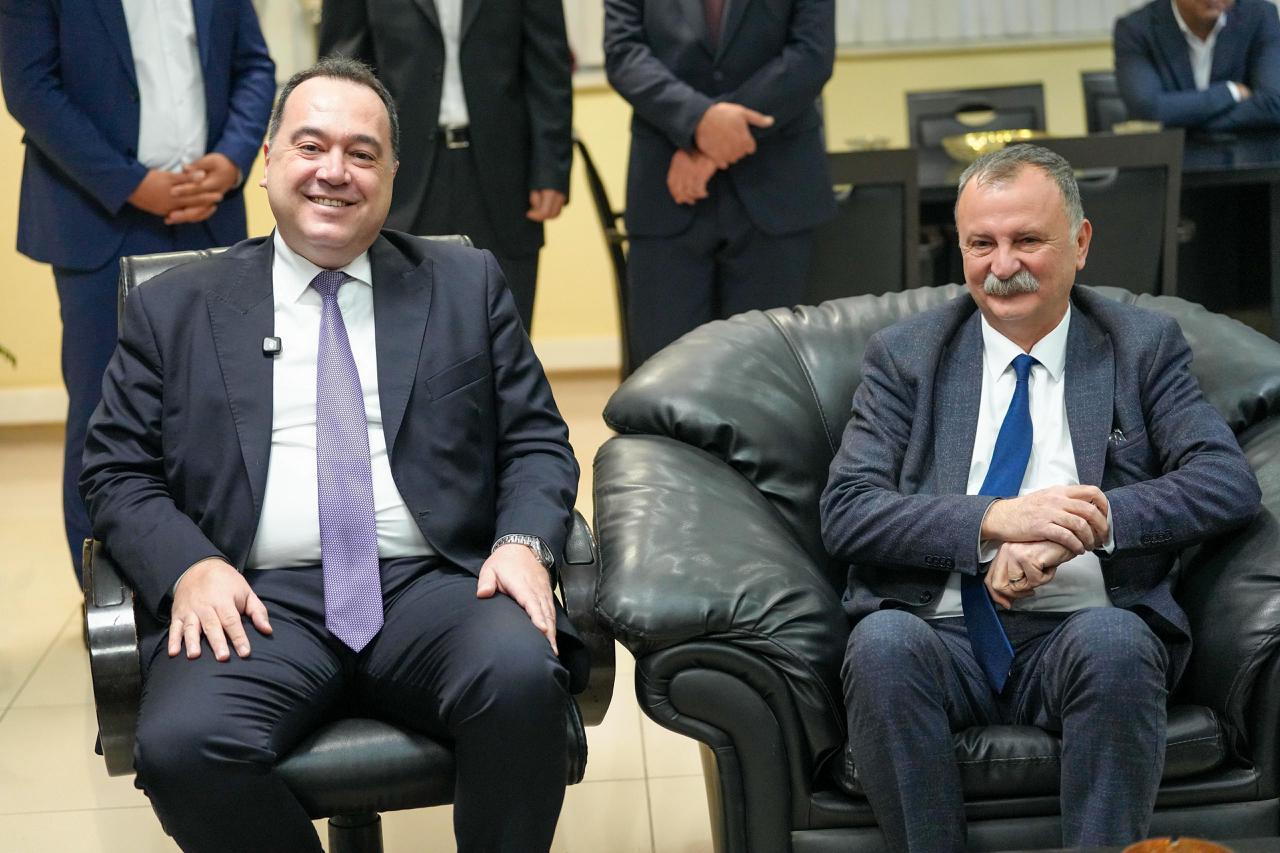 Başkan Dutlulu Pazarcılar Odası’na Müjdelerle Gitti (5)