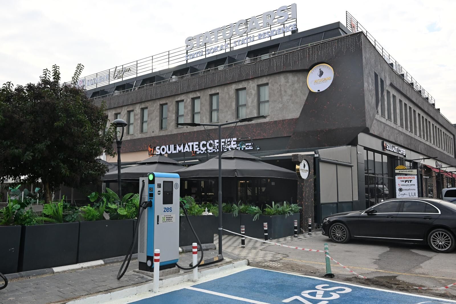 Büyükşehir’den Elektrikli Araç Şarj Altyapısına Yatırım (6)